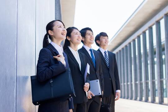 就職に必要な3つのスキルとは❓〜人事担当者に答えを聞きました〜のイメージ画像