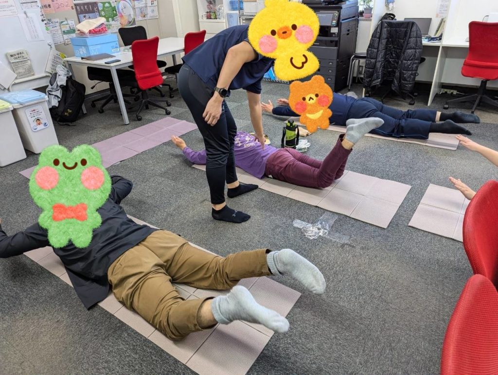 ☆柔道整復師の先生による「ストレッチ＆筋トレ」を行いました☆のイメージ画像